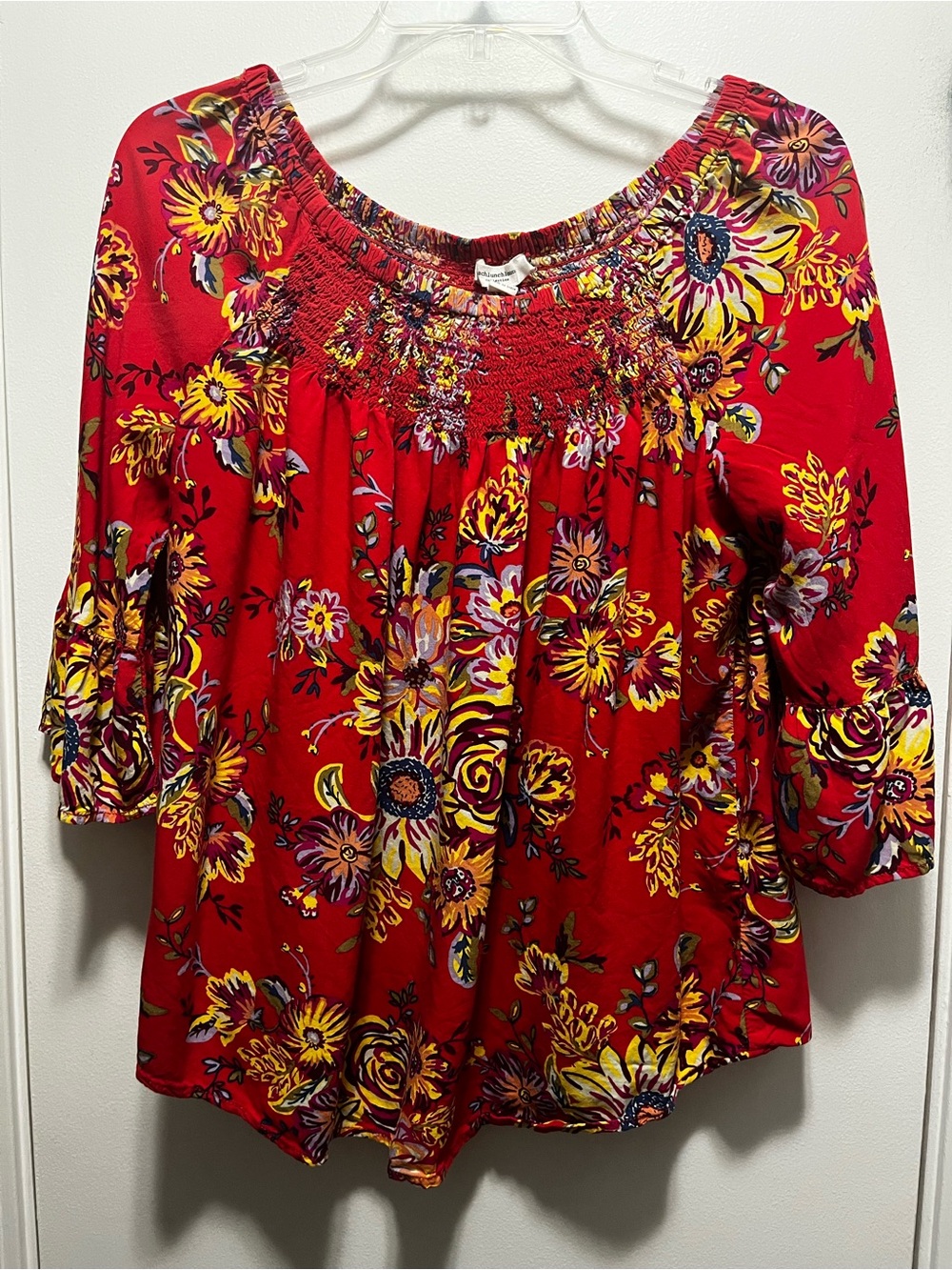 Beach Lunch Lounge Women’s Medium Red Floral Smocked Neck Flowy Blouse Top